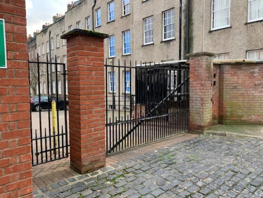 Bristol City Stays - 1 Bed - Pembroke Court Exterior photo